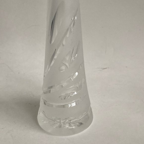 Vintage LESWAL Etched Vase Hand Cut Lead Crystal SWUNG Art Glass Made in Poland - Picture 9 of 16